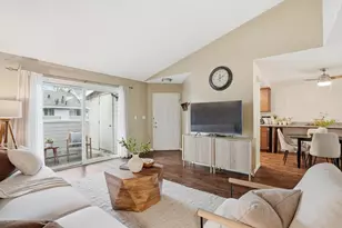 371 Shadow Run Dr, San Jose, CA 95110 - Photo 4