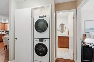 371 Shadow Run Dr, San Jose, CA 95110 - Photo 12