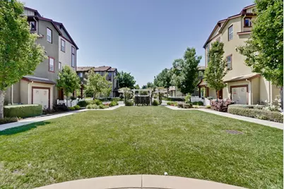 203 Peppermint Tree Ter 8, Sunnyvale, CA 94086 - Photo 34