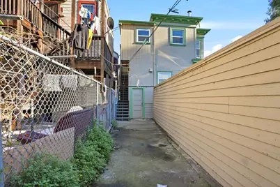 603 Madison St, Oakland, CA 94607 - Photo 40