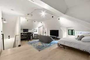 13321 La Paloma Rd, Los Altos Hills, CA 94022 - Photo 16