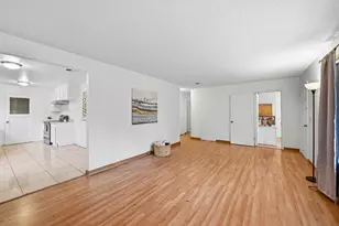 866 McCreery Ave, San Jose, CA 95116 - Photo 6