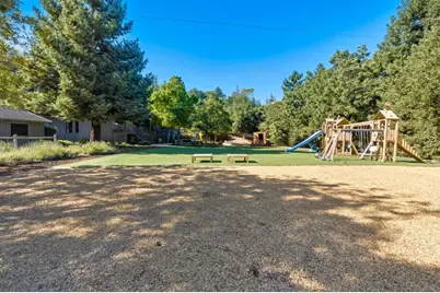 27464 Altamont Rd, Los Altos Hills, CA 94022 - Photo 26