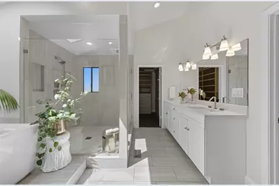 27464 Altamont Rd, Los Altos Hills, CA 94022 - Photo 16