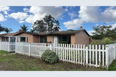 271 Paul Ave, Salinas, CA 93906 - Photo 2