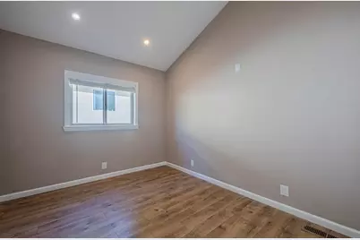 1113 Presidio Blvd, Pacific Grove, CA 93950 - Photo 20