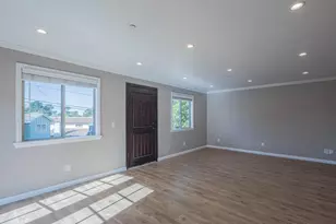 1113 Presidio Blvd, Pacific Grove, CA 93950 - Photo 6