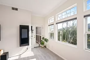 833 Swallowtail Ct, Brisbane, CA 94005 - Photo 6