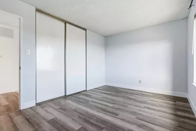 17 Vista Ct, South San Francisco, CA 94080 - Photo 16