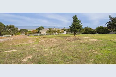 310 Mesa Rd, Salinas, CA 93908 - Photo 62