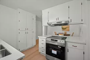 3131 Sylvan Dr, San Jose, CA 95148 - Photo 10