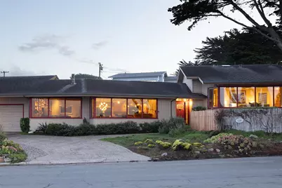 1209 Ocean View Blvd, Pacific Grove, CA 93950 - Photo 10