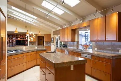 1209 Ocean View Blvd, Pacific Grove, CA 93950 - Photo 14