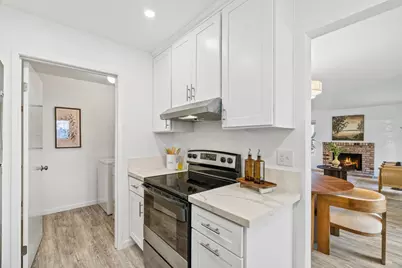 2557 Blue Rock Ct, San Jose, CA 95133 - Photo 14