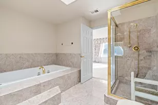 1383 Bacon St, San Francisco, CA 94134 - Photo 32