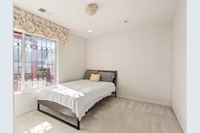 1383 Bacon St, San Francisco, CA 94134 - Photo 8