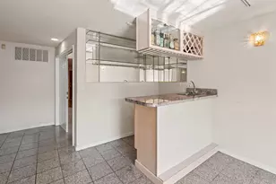 1383 Bacon St, San Francisco, CA 94134 - Photo 10