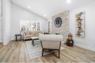 11383 Stonecress Ave, Fountain Valley, CA 92708 - Photo 4