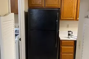 1051 Padre Dr 7, Salinas, CA 93901 - Photo 8