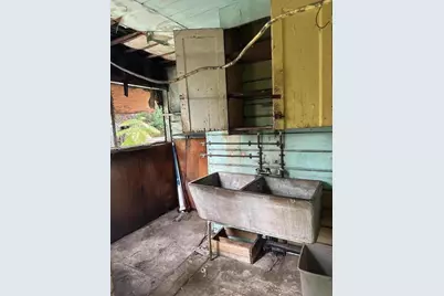 417 E Saint James St, San Jose, CA 95112 - Photo 12