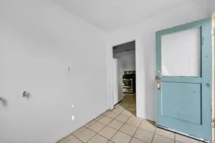951 N 4th St, San Jose, CA 95112 - Photo 22