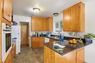 503 W Fox Ct, Redwood City, CA 94061 - Photo 14