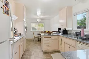 503 W Fox Ct, Redwood City, CA 94061 - Photo 22