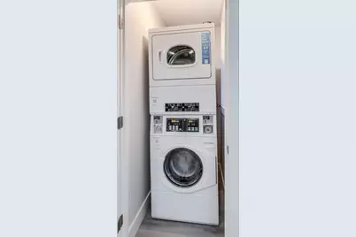 811 Oak St, San Francisco, CA 94117 - Photo 44