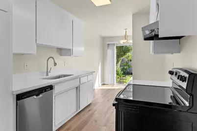 1634 Cherokee Dr, Salinas, CA 93906 - Photo 12