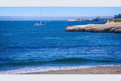 22130 E Cliff Dr 2D, Santa Cruz, CA 95062 - Photo 30