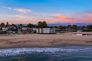 22130 E Cliff Dr 2D, Santa Cruz, CA 95062 - Photo 2