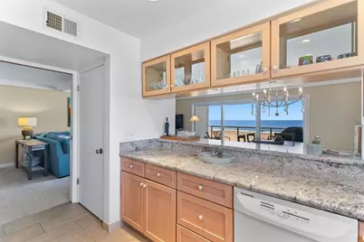 22130 E Cliff Dr 2D, Santa Cruz, CA 95062 - Photo 4