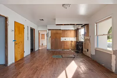 653 South St, Hollister, CA 95023 - Photo 12