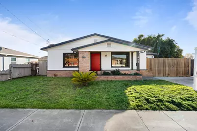 653 South St, Hollister, CA 95023 - Photo 2