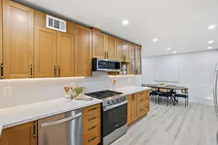 1666 Center Ridge Dr, San Jose, CA 95121 - Photo 10