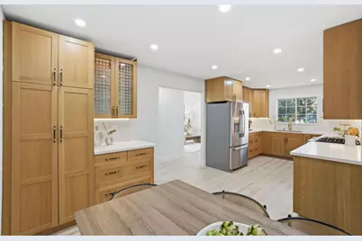 1666 Center Ridge Dr, San Jose, CA 95121 - Photo 8