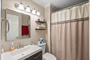 1384 N Loop Dr, San Jose, CA 95126 - Photo 14