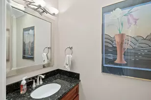 1384 N Loop Dr, San Jose, CA 95126 - Photo 12