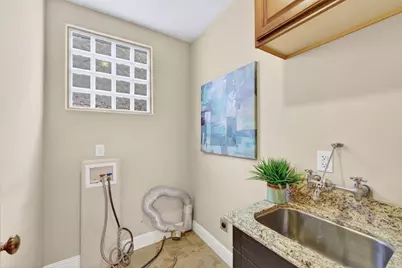 1043 Locust St, San Jose, CA 95110 - Photo 42