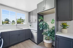 104 Lotus Way, East Palo Alto, CA 94303 - Photo 12