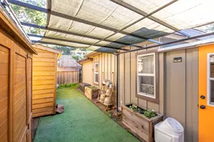 1171 Presidio Blvd, Pacific Grove, CA 93950 - Photo 20