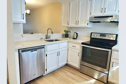 2175 Summerton Dr, San Jose, CA 95122 - Photo 6