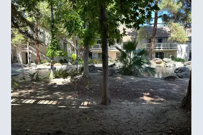 2175 Summerton Dr, San Jose, CA 95122 - Photo 18