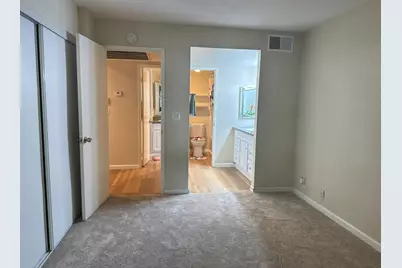 2175 Summerton Dr, San Jose, CA 95122 - Photo 12