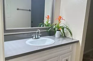 2175 Summerton Dr, San Jose, CA 95122 - Photo 12