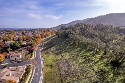 2820 Berwick Ave, Gilroy, CA 95020 - Photo 12