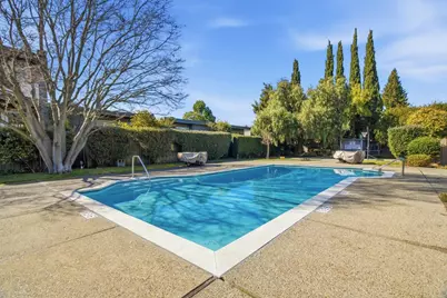 501 W Fox Ct, Redwood City, CA 94061 - Photo 28