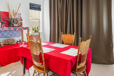 390 Tanoak St, Hollister, CA 95023 - Photo 8