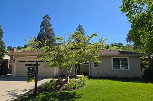536 Curie Dr, San Jose, CA 95123 - Photo 16
