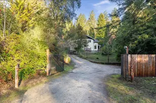 17710 Bear Creek Rd, Boulder Creek, CA 95006 - Photo 40